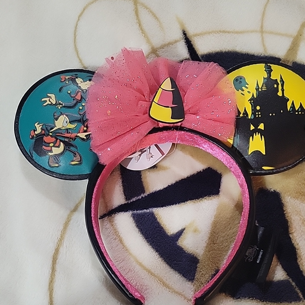 Glow in the dark Minnie ears